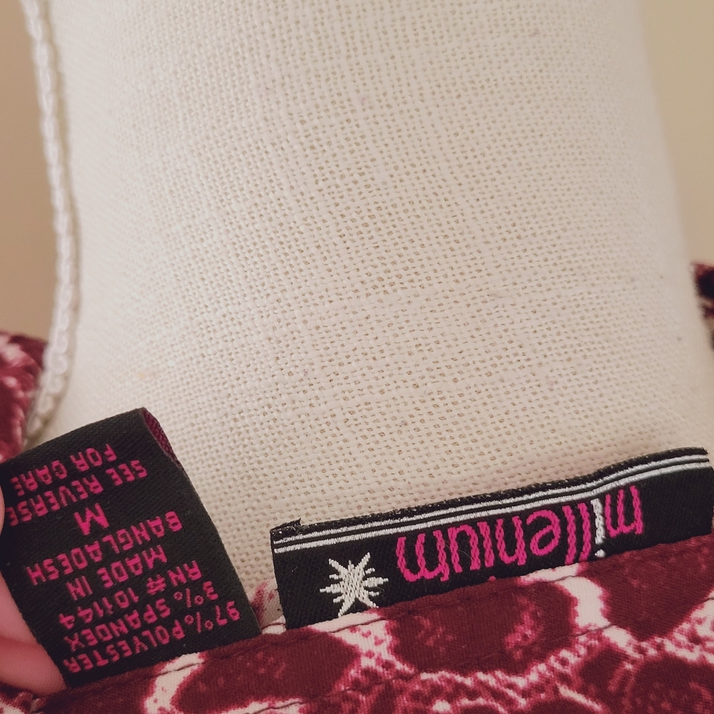 Millennium Printed Button Down Size Medium - image 5